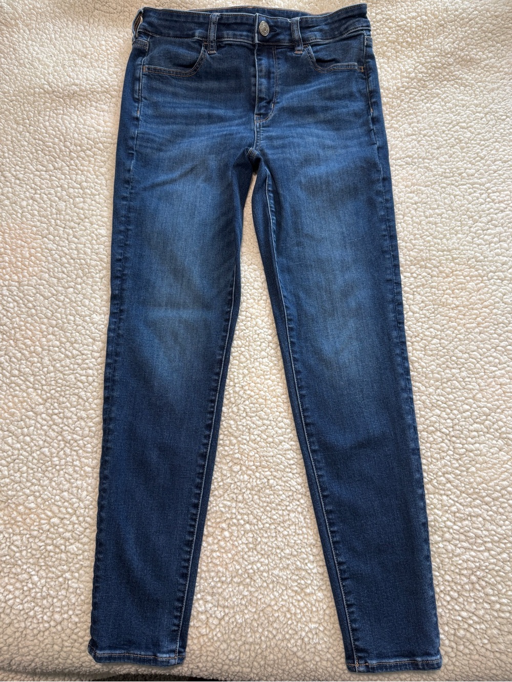 American Eagle Outfitters Women's Skinny Jeans in Dark Blue